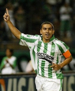 Victor Aristizabal of Colombia's Atletico Nacional celebrates after scoring against Colombia's Millonarios during Copa Sudamericana match 05 September 2007 in Medellin, Colombia. AFP PHOTO/Gerardo GOMEZ (Photo credit should read GERARDO GOMEZ/AFP/Getty Images)